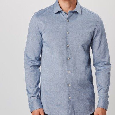 OLYMP Herren Hemd aus 100% Baumwolle in Marine für 26,06€ (vorher 70€)