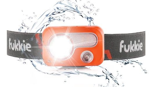 Fukkie LED-Stirnlampe, Wasserdicht mit 6 Lichtmodi und Rotlicht inkl.  Batterien für 8€ (statt 26€) - Prime