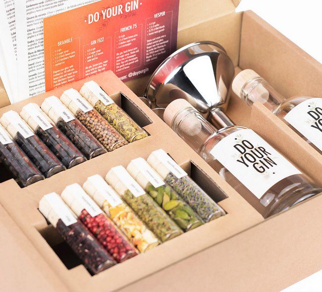 DO YOUR GIN Set mit 12 Botanicals für 41,56€ (statt 48€)