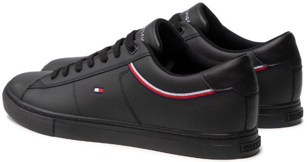 Tommy Hilfiger Essential Detail Leder Sneaker in Weiß & Schwarz für 67,92€ (statt 109€)