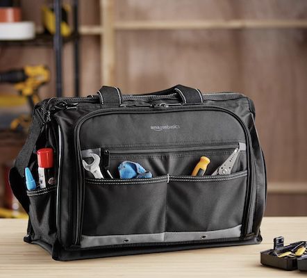 Amazon Basics   Werkzeugtasche mit 50 Fächern für 37€ (statt 51€)