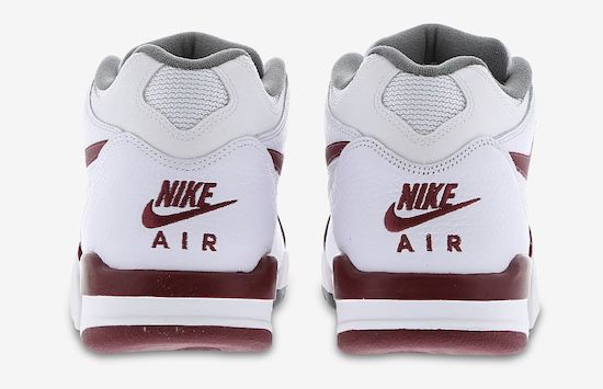 Nike Air Flight 89 Sneaker für 59,99€ (statt 89€)   40 bis 44