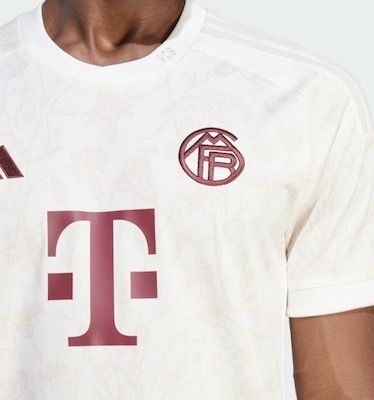 adidas FC Bayern München Ausweich Trikot 2023/2024 für 70€ (statt 90€)