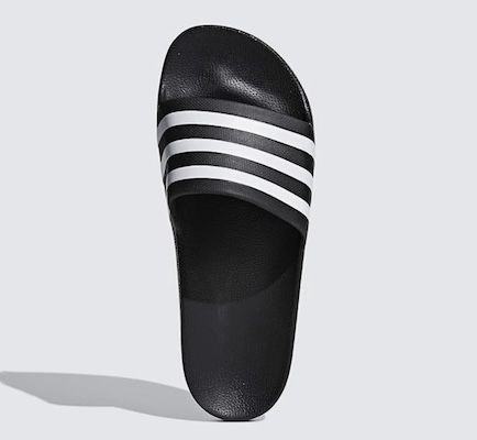 adidas Unisex Adilette Aqua Slides für 13,90€ (statt 20€)