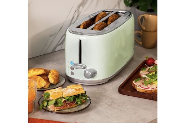 Cecotec Toast&Taste 1600 Retro Double für 39,90€ (statt 49€)