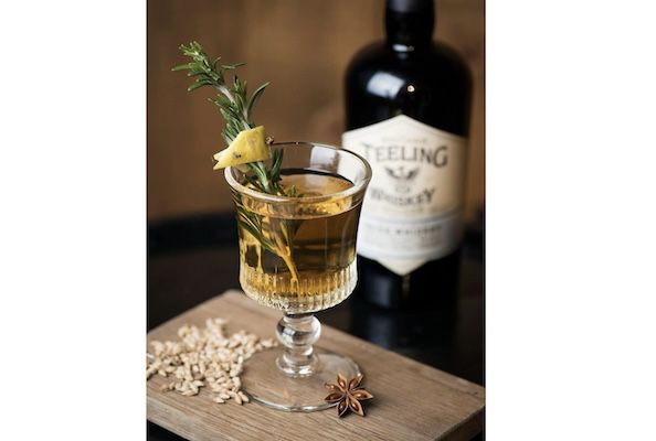 0,7L Teeling Small Batch Irish Whiskey ab 21€ (statt 28€)