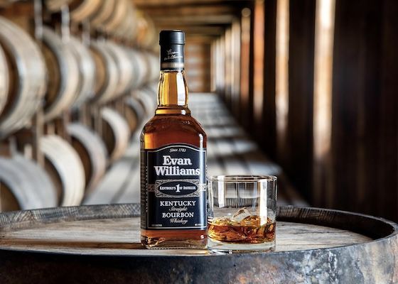 1L Evan Williams Black Label Whiskey für 19,47€ (statt 27€)