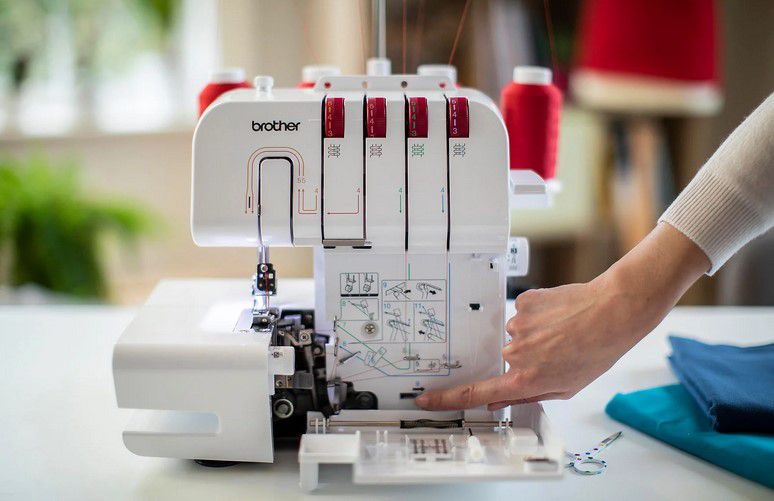 BROTHER M343D Overlock Nähmaschine für 200,84€ (statt 259€)