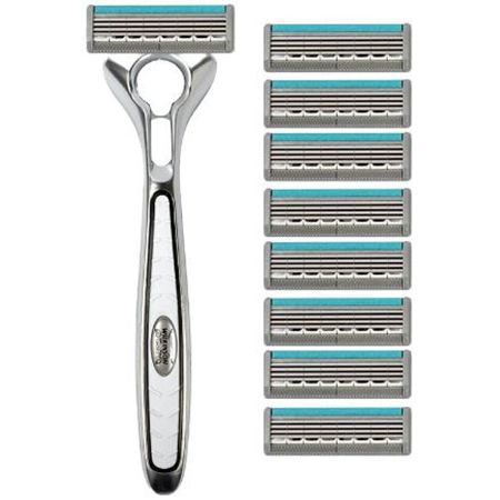 Wilkinson Sword Quattro Titanium Rasierer + 8 Klingen ab 8,49€ (statt 14€)