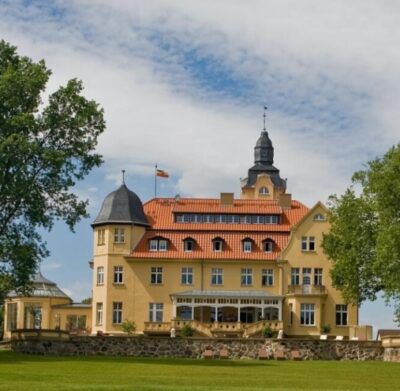 ÜN im modernen Bernsteinschloss Wendorf mit Wellness ab 98€ p.P.