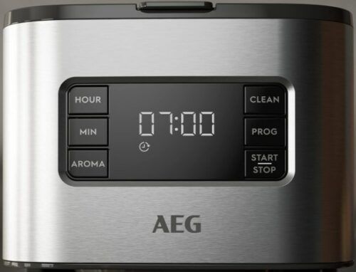 AEG Kaffeemaschine CM5 1 6ST Deli 5 mit 1,5 Liter & Timer für 65,99€ (statt 80€)