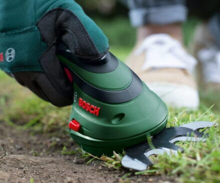 Bosch Isio Akku Grasschere inkl. Akku & Ladegerät für 45,99€ (statt 55€)