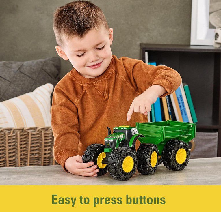 Tomy 47353 John Deere Monster Truck 38cm für 15,74€ (statt 37€)