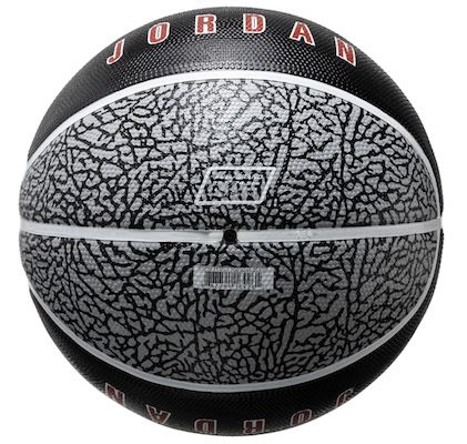 Jordan Playground 2.0 8P Basketball Größe 7 für 14,42€ (statt 27€)