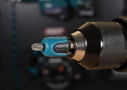 Makita E 03442 Impact Premier MagBoost Magnetisierer für 2,68€ (statt 8€)