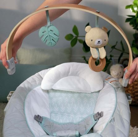 Ingenuity Cozy Spot Babywippe mit Musik für 28,34€ (statt 60€)