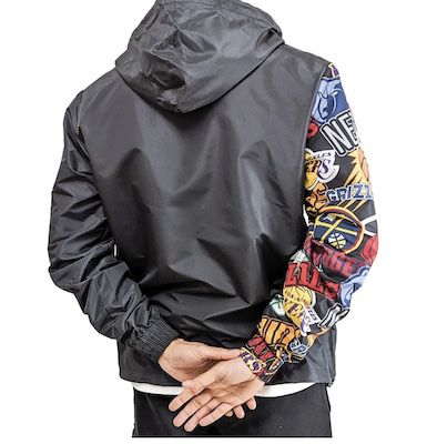 New Era Sticker Patch Windbreaker NBA All Teams für 39,98€ (statt 55€)