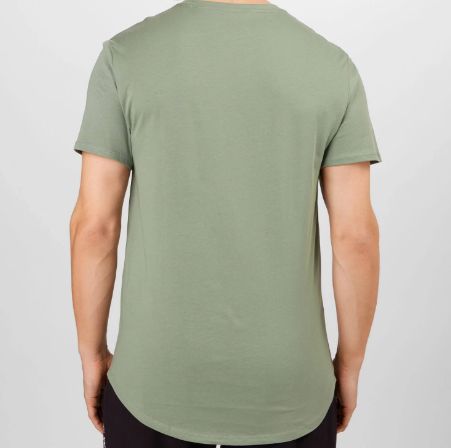 ONLY & SONS Male T Shirt Lang für 6,25€ (statt 13€) bis L