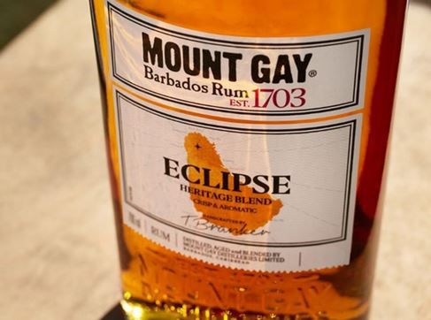 Mount Gay Eclipse Karibischer Rum, 0,7L, 40% für 16,99€ (statt 25€)