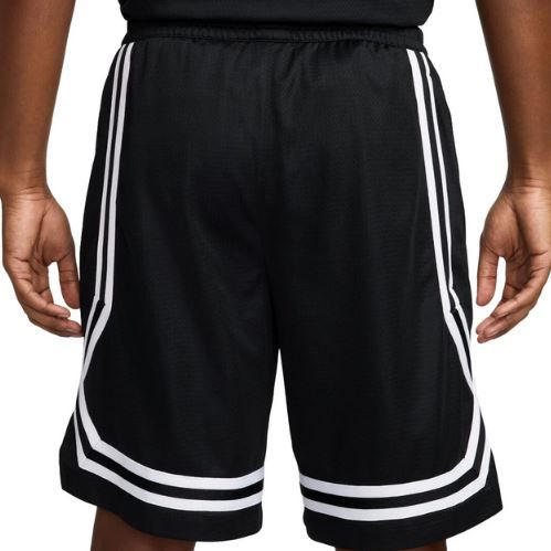 Nike DNA Crossover 8in Shorts für 27,98€ (statt 60€)