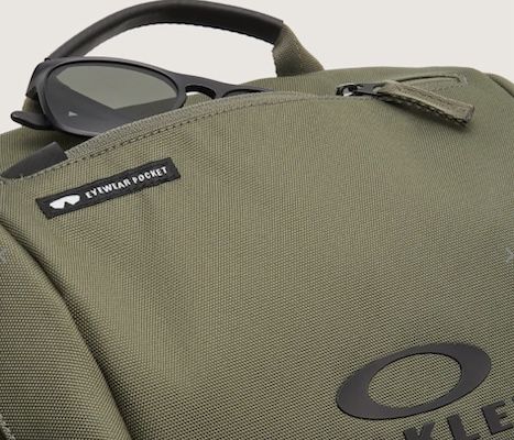 Oakley Urban Ruck Pack Rucksack mit 29,5 L für 70€ (statt 90€)