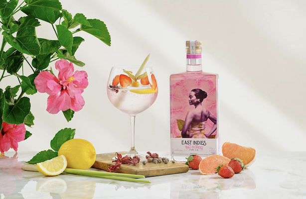 🍹 0,7L East Indies Bali Pomelo Pink Gin 25,42€ (statt 34€)