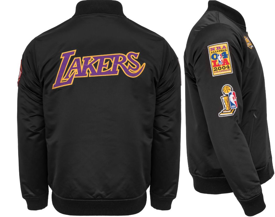 Mitchell & Ness NBA Satin Bomber Jacket Los Angeles Lakers für 62,93€ (statt 145€)