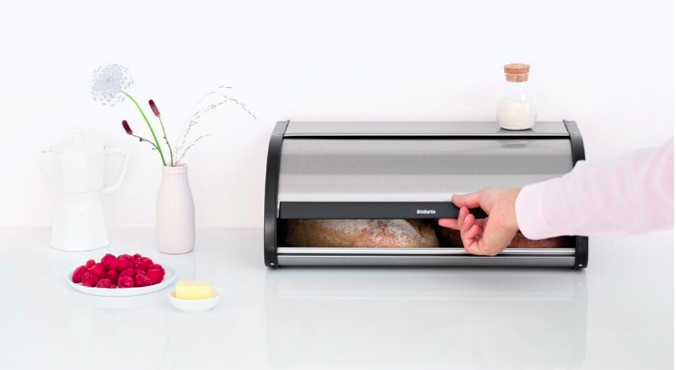 🍞 Brabantia Rollbrotkasten Matt Steel Fingerprint Proof für 21,99€ (statt 54€)