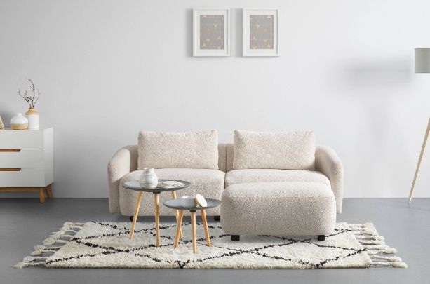 🛋️ Mömax Couch Tiva Creme für 748€ mit 220cm Breite inkl. Kissen (statt 948€)