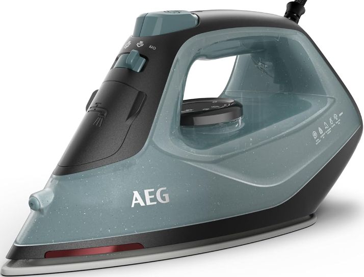 AEG Care SI5 2 6OG Dampfbügeleisen für 29,99€ (statt 40€)