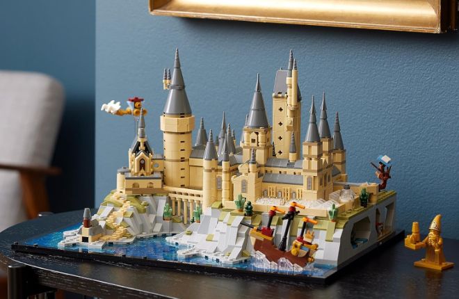 LEGO 76419 Harry Potter Schloss Hogwarts mit Schlossgelände für 104,90€ (statt 121€)