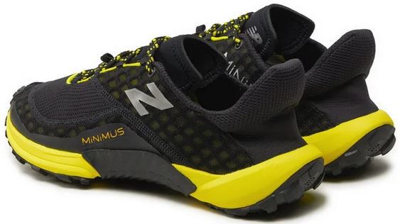 New Balance Minimus Trail Laufschuhe für 85,60€ (statt 136€)