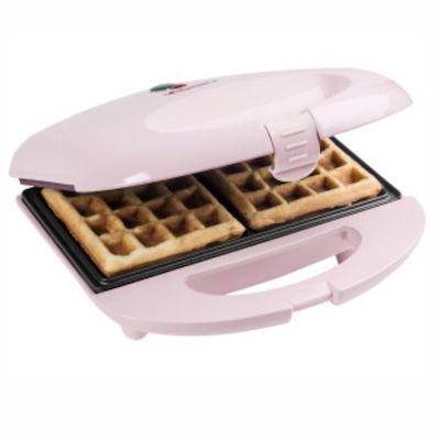 Bestron Brüsseler Waffeleisen im Retro Design in Rosa für 11,39€ (statt 24€)