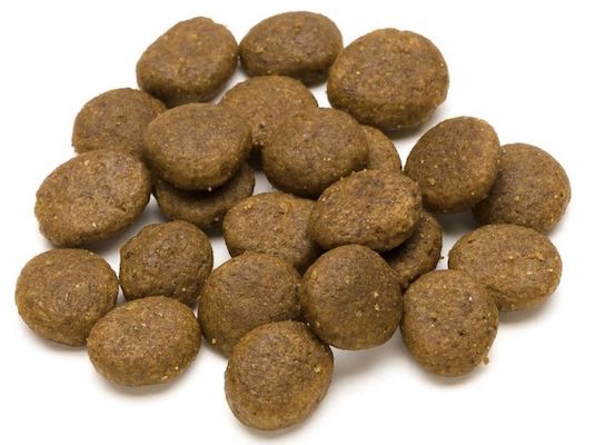 15 kg Lifelong   Hundefutter für ausgewachsene Hunde ab 22,83€ (statt 36€)