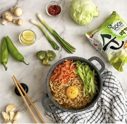 🍜 40x 112g NONGSHIM   Instant Nudeln Soon Veggie für 44€ (statt 64€)