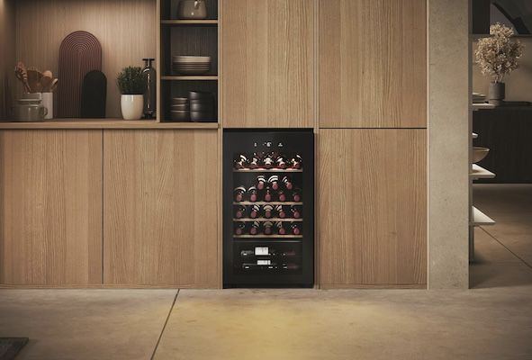 🍷Haier HWS34GGH1 Weinklimaschrank für 34 Flaschen für 329€ (statt 369€)