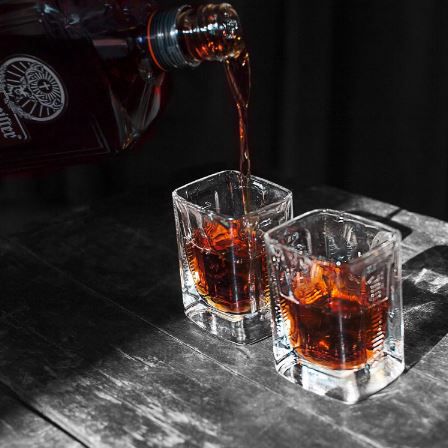 🌿 Jägermeister Manifest Superpremium Kräuterlikör, 0,5L, 38% für 20,24€ (statt 24€)