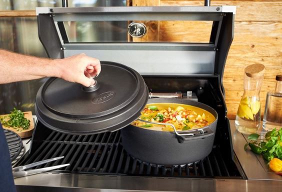 Rösle Vario Dutch Oven aus emailliertem Gusseisen, 8,5L für 94,89€ (statt 110€)