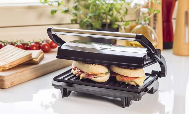 Bestron APM123Z Kontaktgrill mit Auffangschale für 16,09€ (statt 23€)