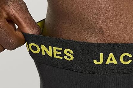 🩲 7er Pack Jack & Jones Male Shorts für 27,95€ (statt 40€)