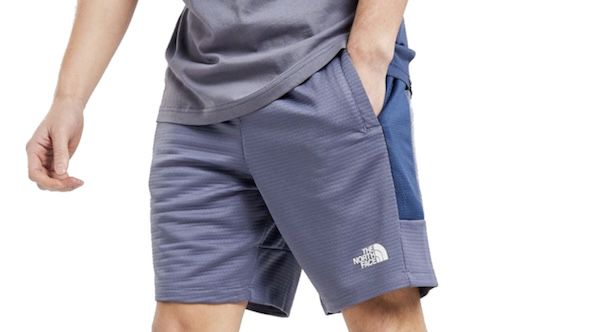 2x The North Face Mountain Athletics Herren Fleece Short für 32€ (statt 41€)