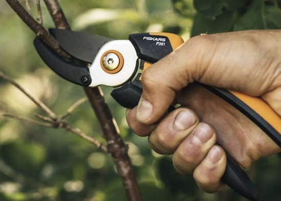 Fiskars Amboss Gartenschere L (20,1 cm) für 15,39€ (statt 20€)