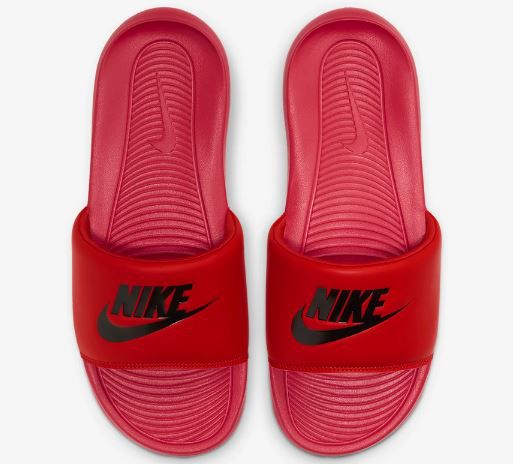 Nike Victori One Slides Badelatschen für 19,99€ (statt 28€)