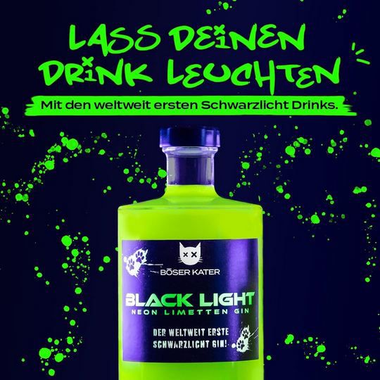 🍸 Böser Kater Blacklight Gin Geschenkset mit 2 Gläsern & UV Taschenlampe für 64,90€ (statt 80€)