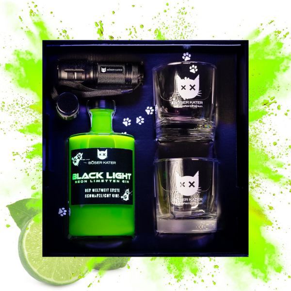 🍸 Böser Kater Blacklight Gin Geschenkset mit 2 Gläsern & UV Taschenlampe für 64,90€ (statt 80€)