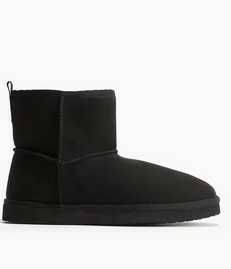 H&M Boots mit warmem Futter für 18,98€ inkl. Versand, für Neu Mitgl. (anstatt 30,98€)